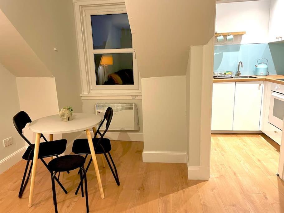 Appartement Loft In Joppa EDI